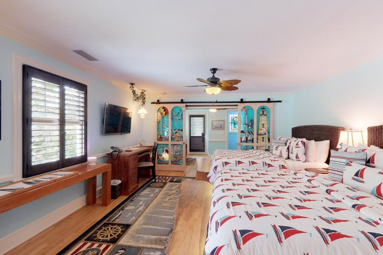The Grey Owl Inn St. Simons Island Стая снимка